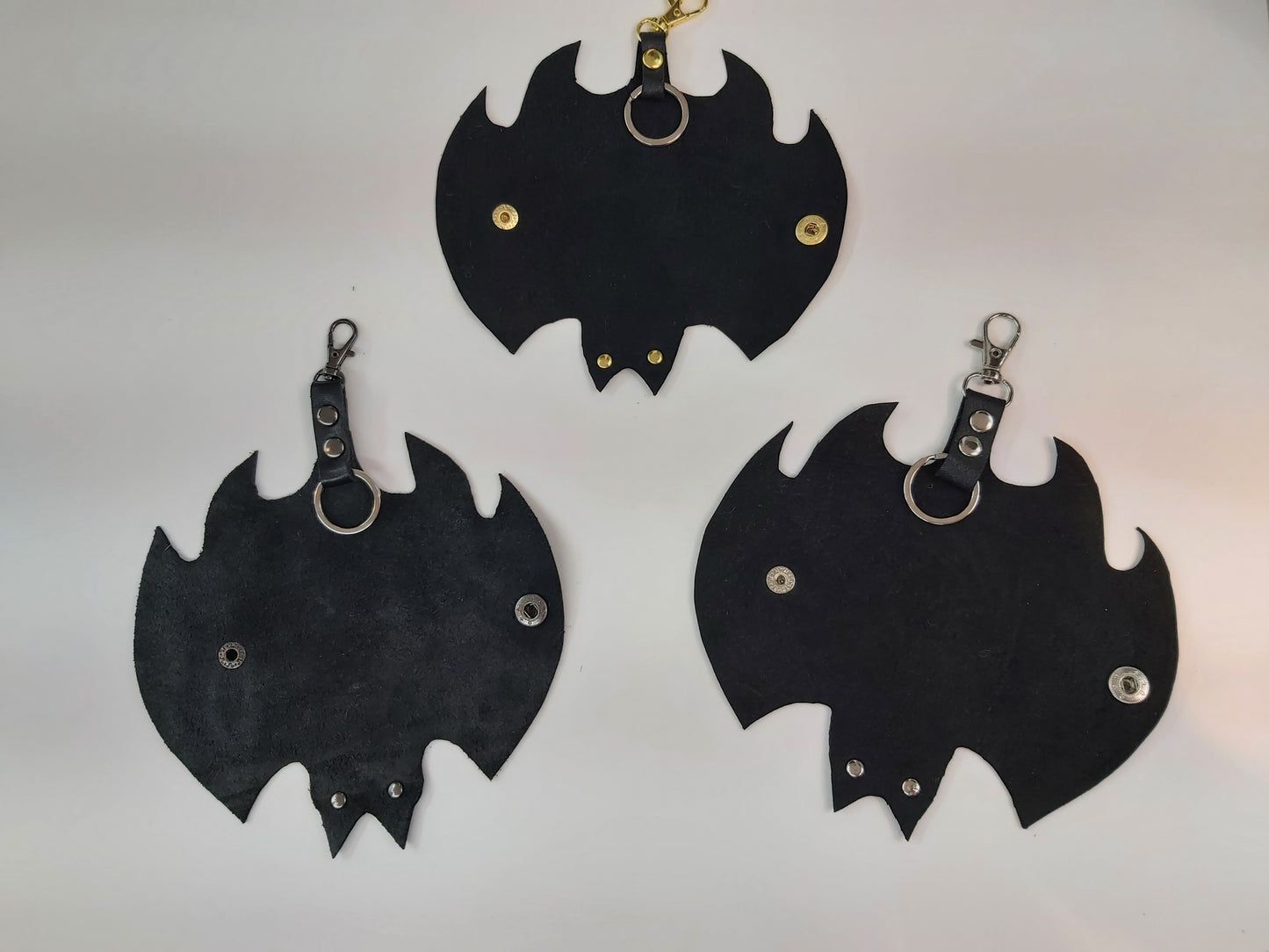 Porte clés en cuir chauve-souris