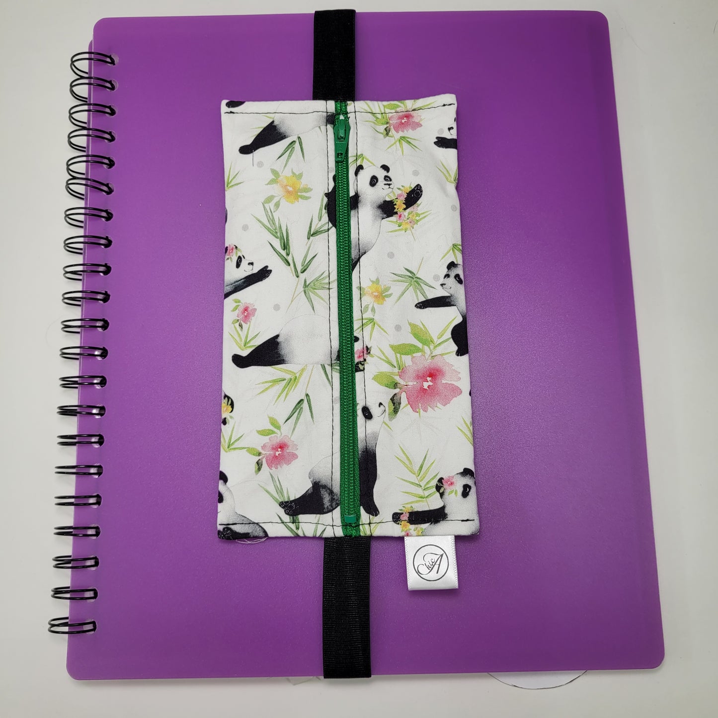 Etui à crayon pour cahier