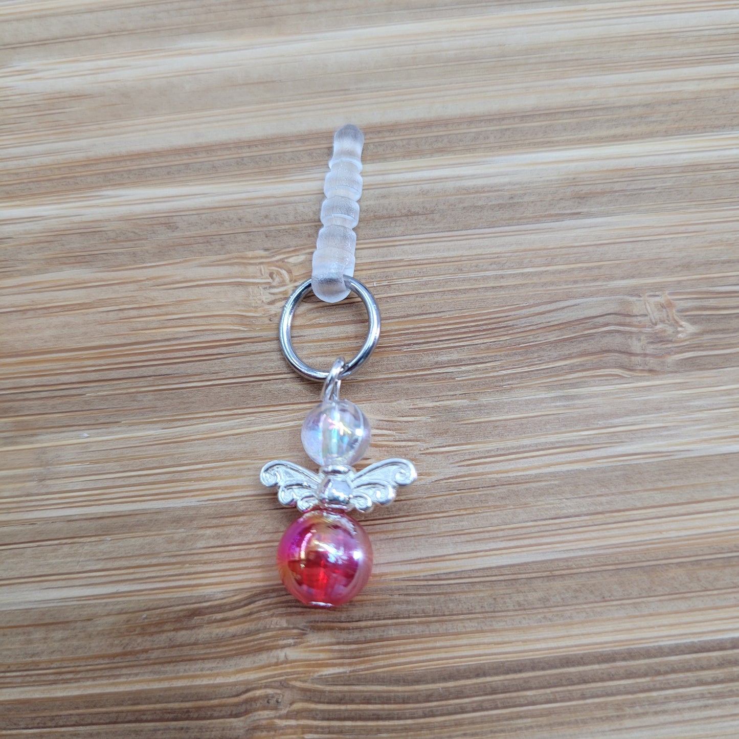 Pendentif ange pour cellulaire sur bouchon anti-poussière