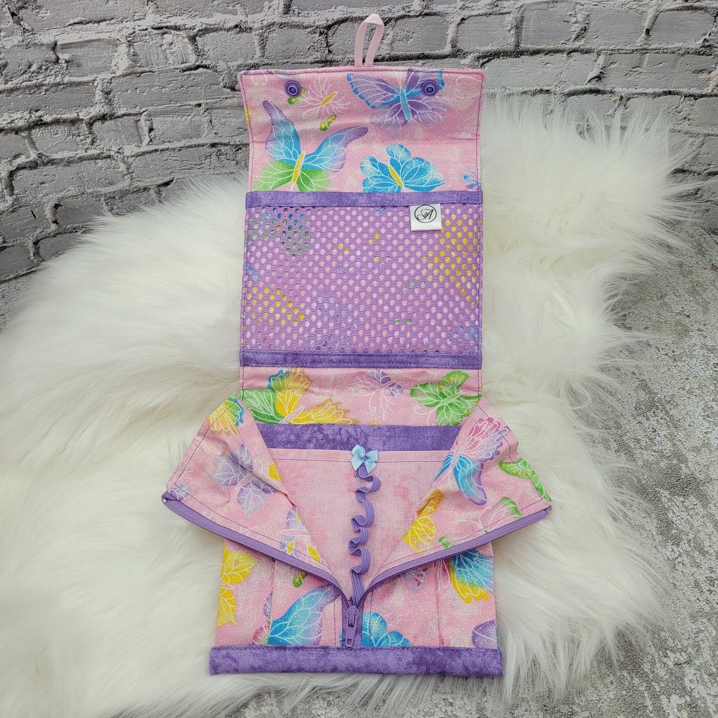Grande trousse pour essentiels sanitaires