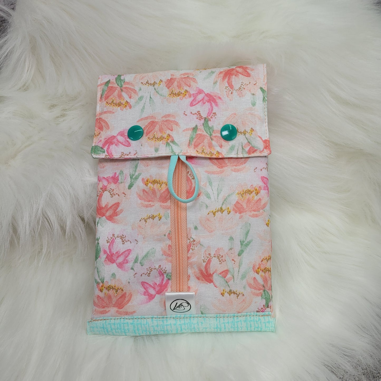 Trousse longue simple pour essentiels sanitaires