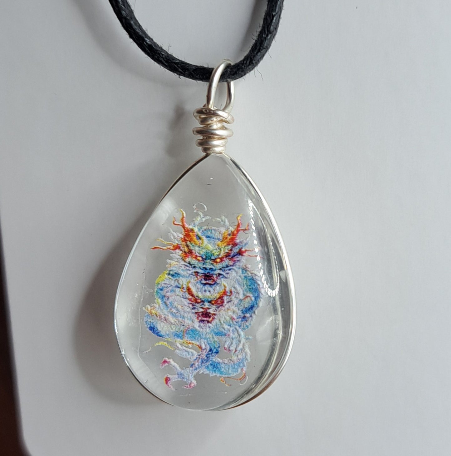 Collier avec perle de verre