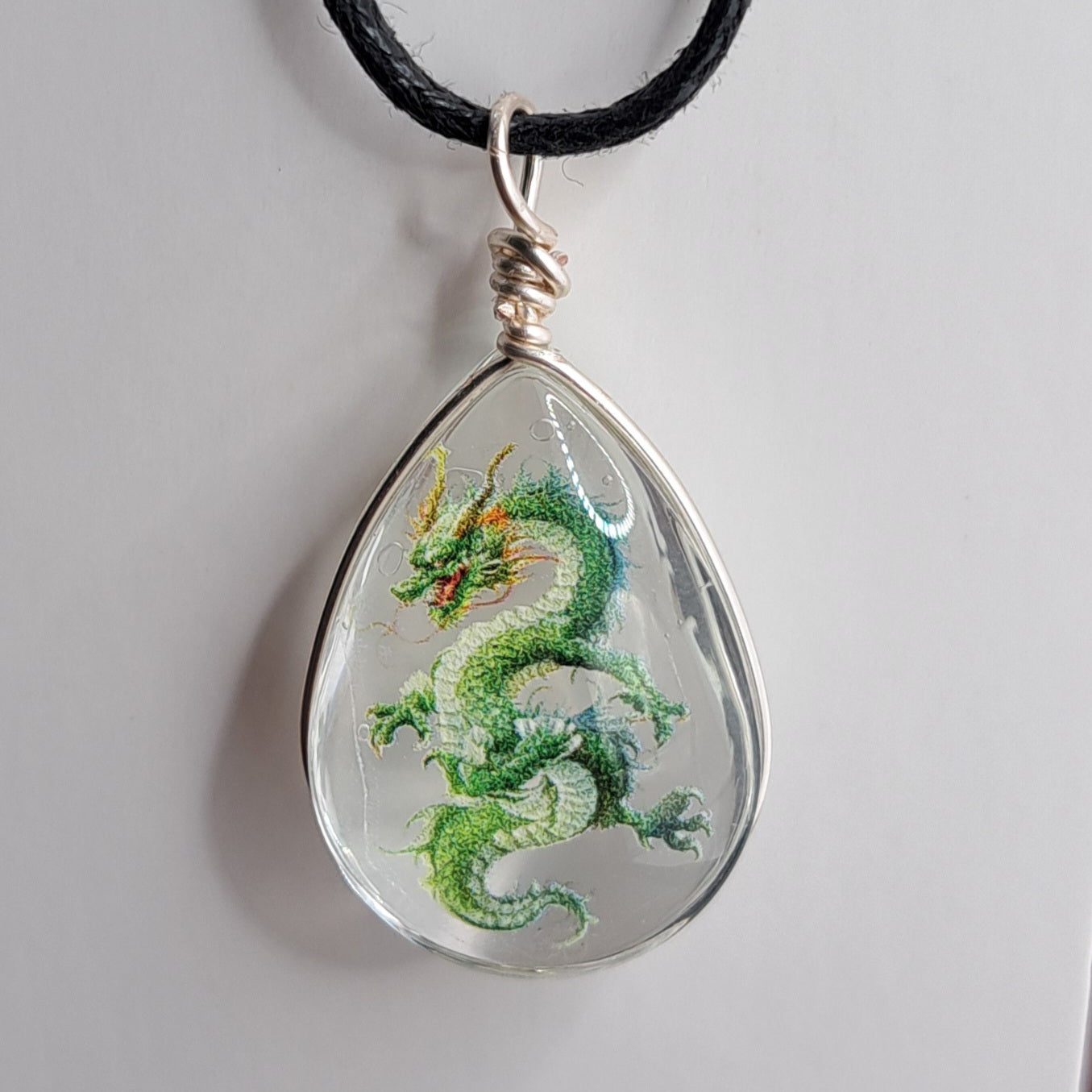 Collier avec perle de verre
