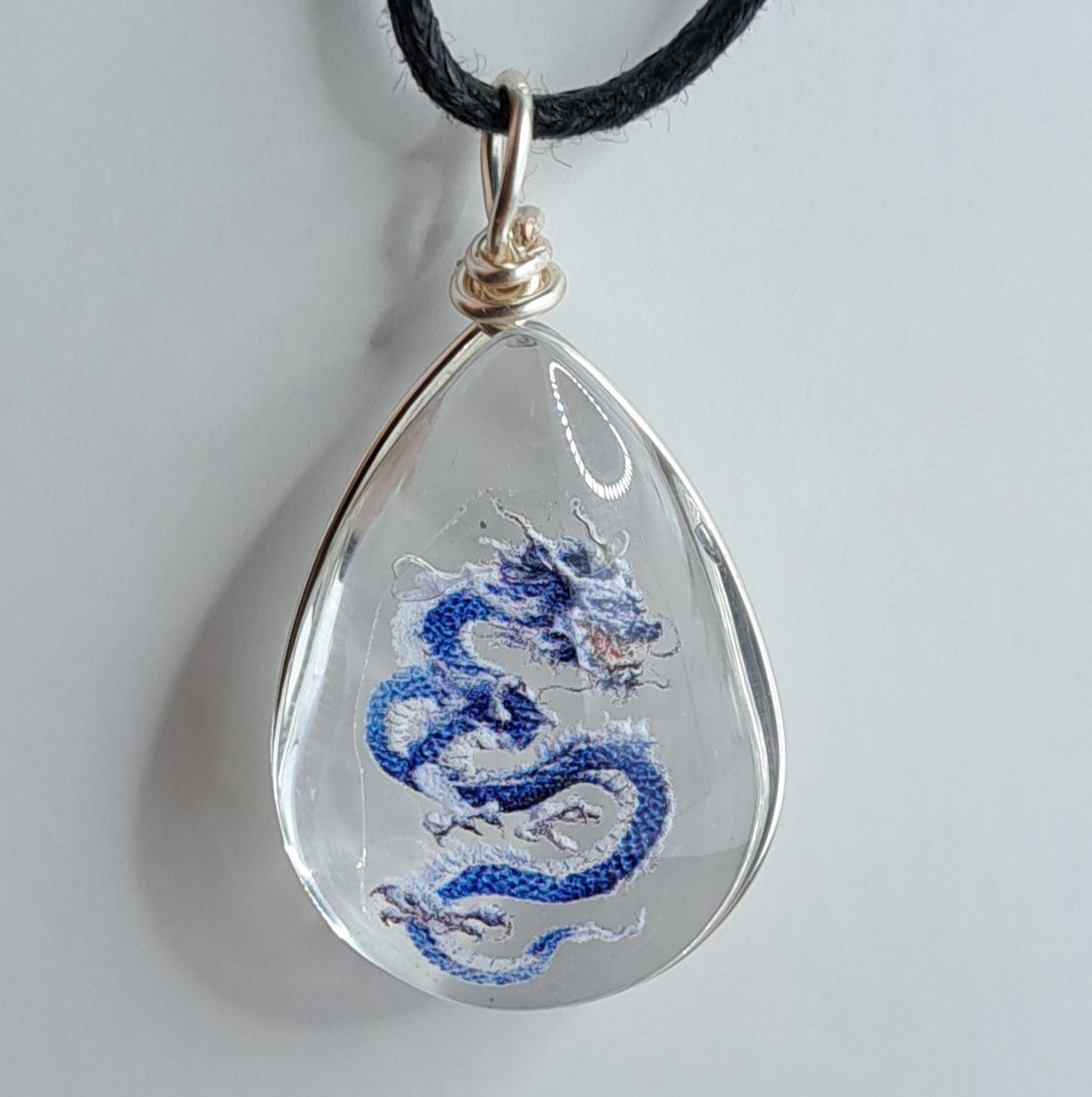 Collier avec perle de verre