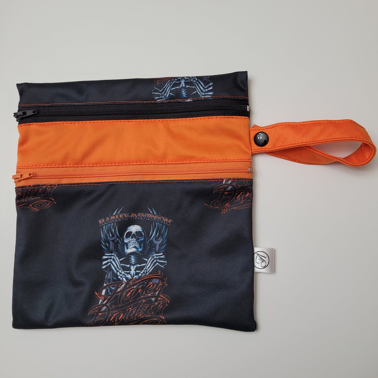 Sac imperméable à 2 compartiments distincts pour produits d'hygiènes (wetbag)