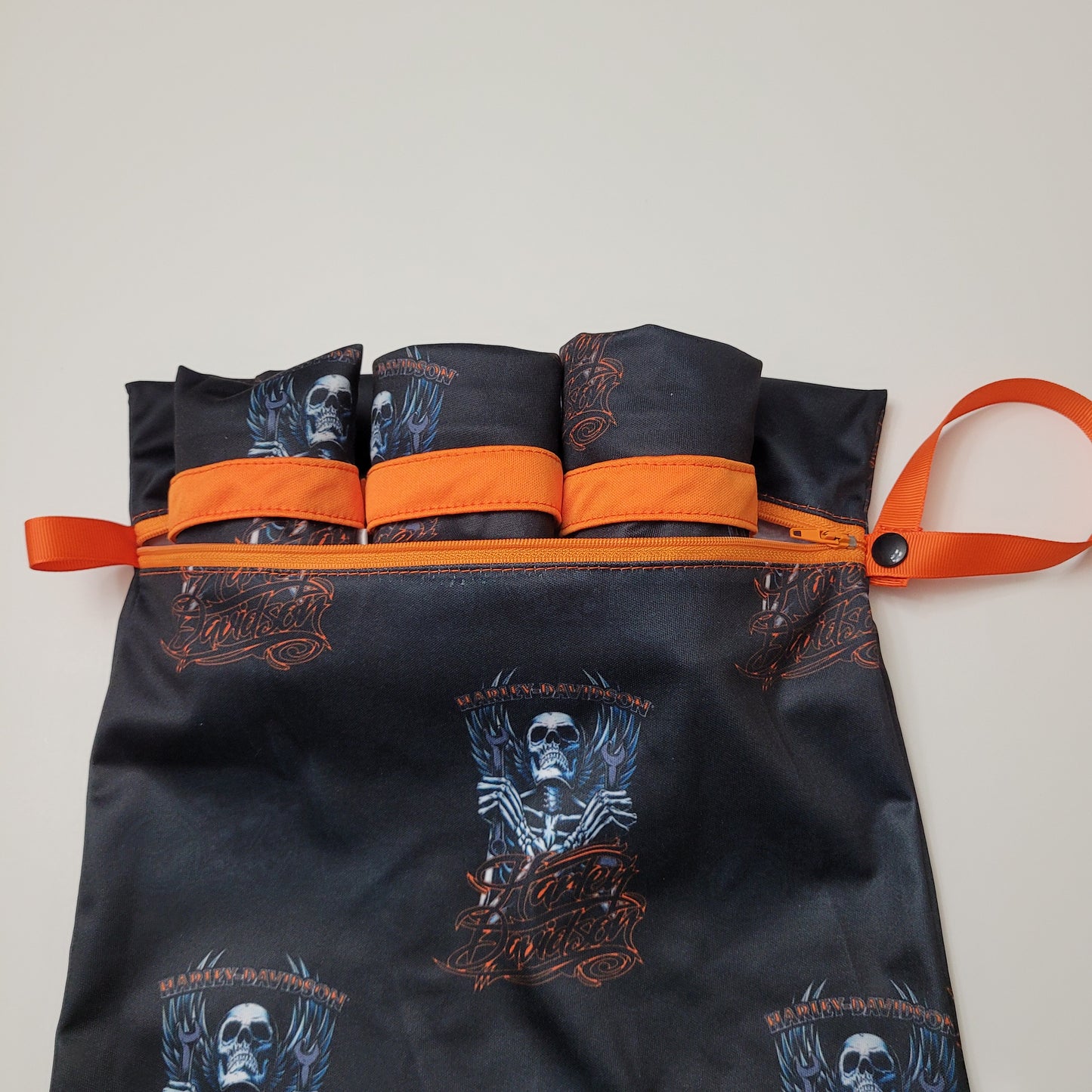 Sac imperméable à 2 compartiments distincts pour produits d'hygiènes (wetbag)