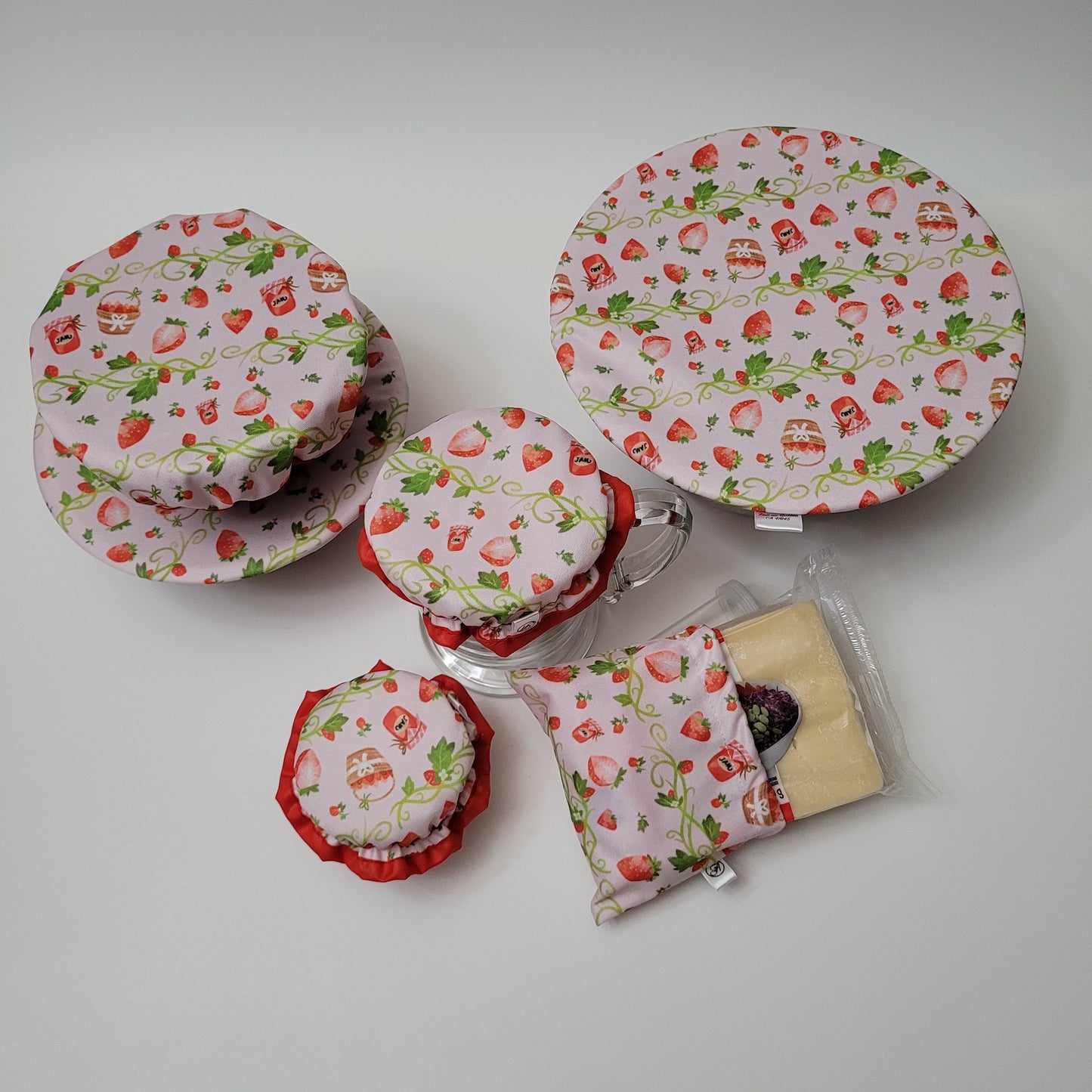 Charlotte couvre plats