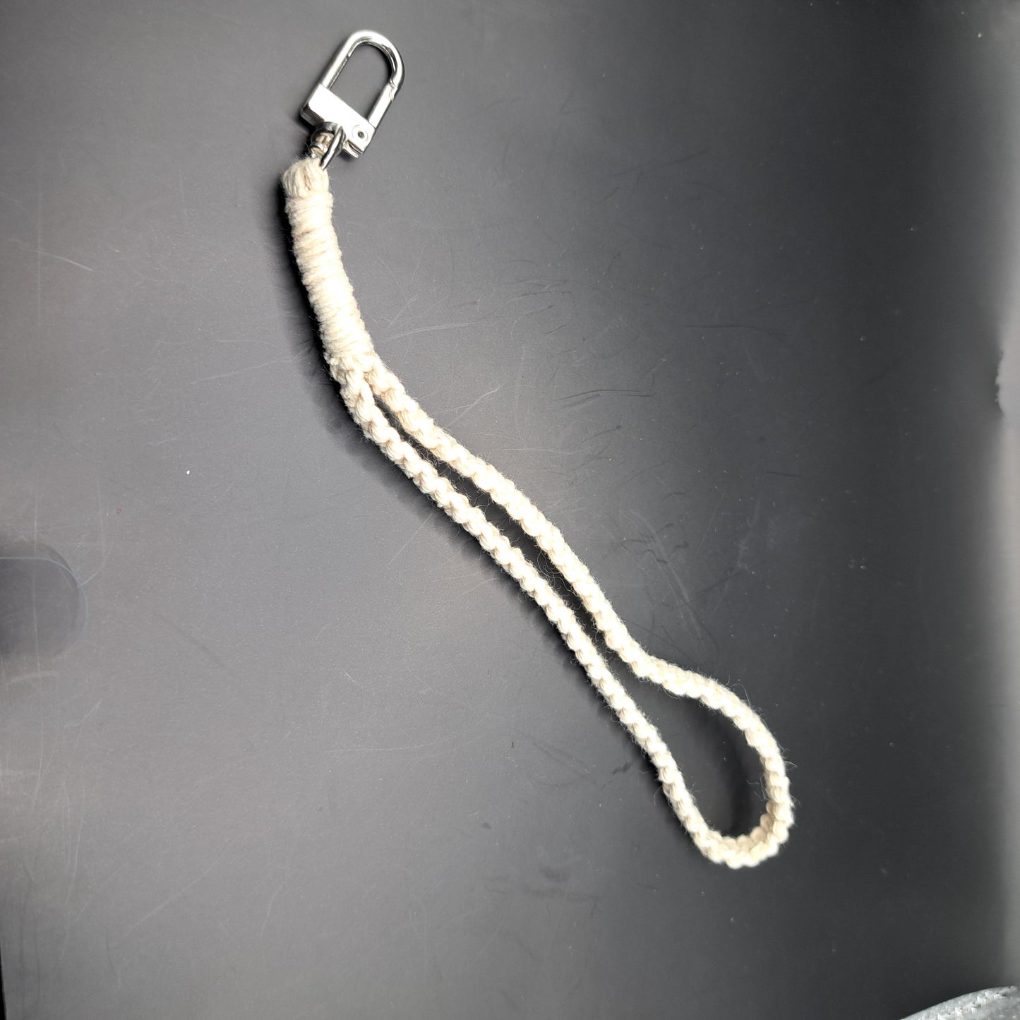 Dragonne en macramé