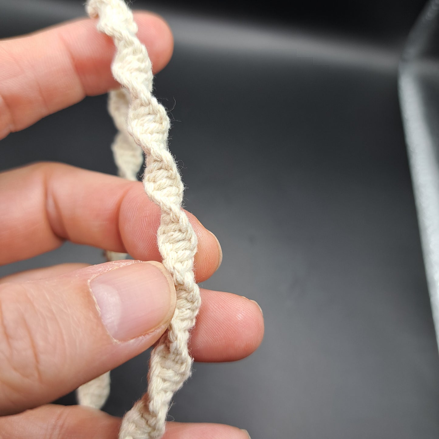 Dragonne en macramé
