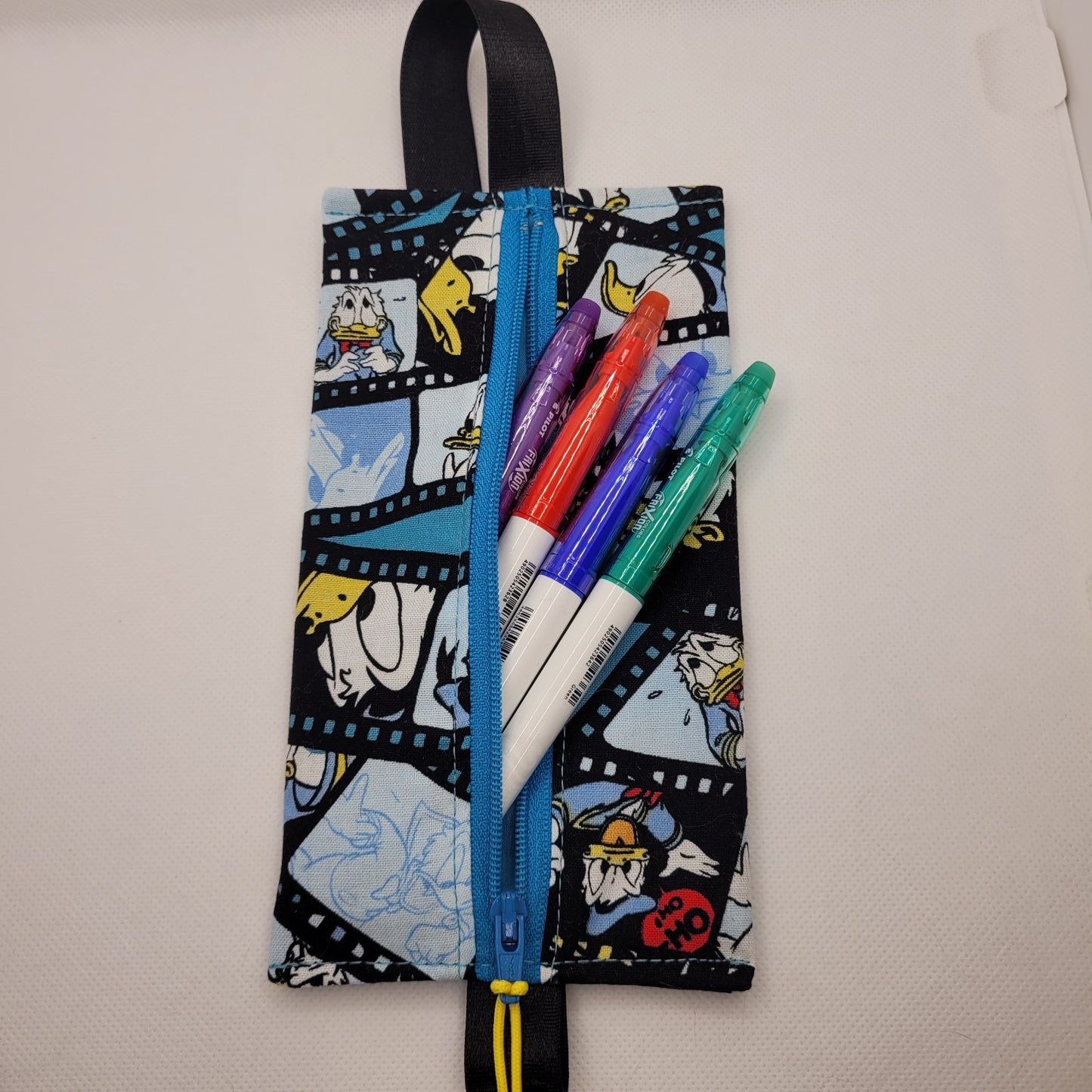 Etui à crayon pour cahier