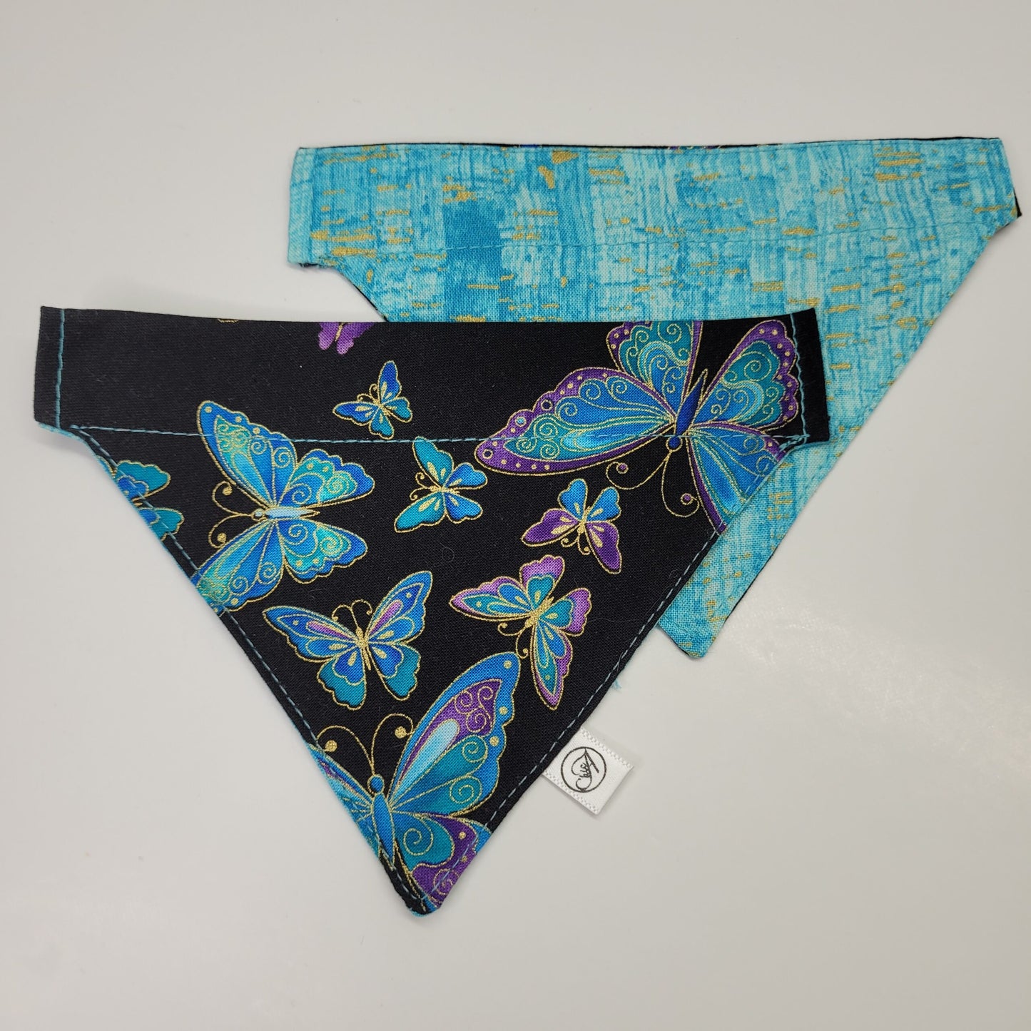 Mini foulard pour chat ou petit chien