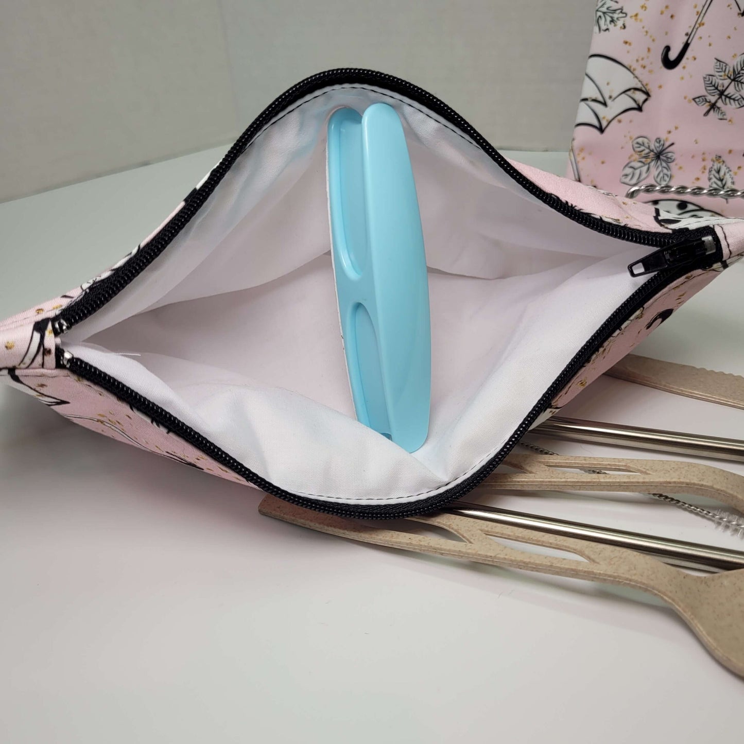 Étui pour ustensile et son sac à sandwich