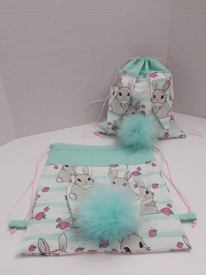 Sac à corde lapin avec pompon amovible.