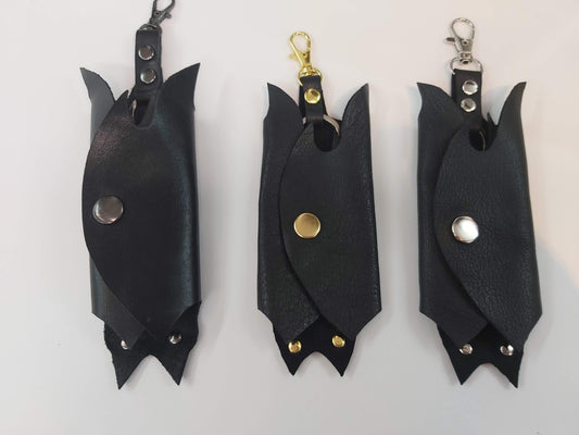 Porte clés en cuir chauve-souris