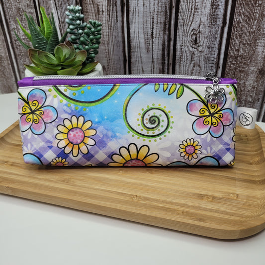 Trousse à cosmétiques ou étui à crayon