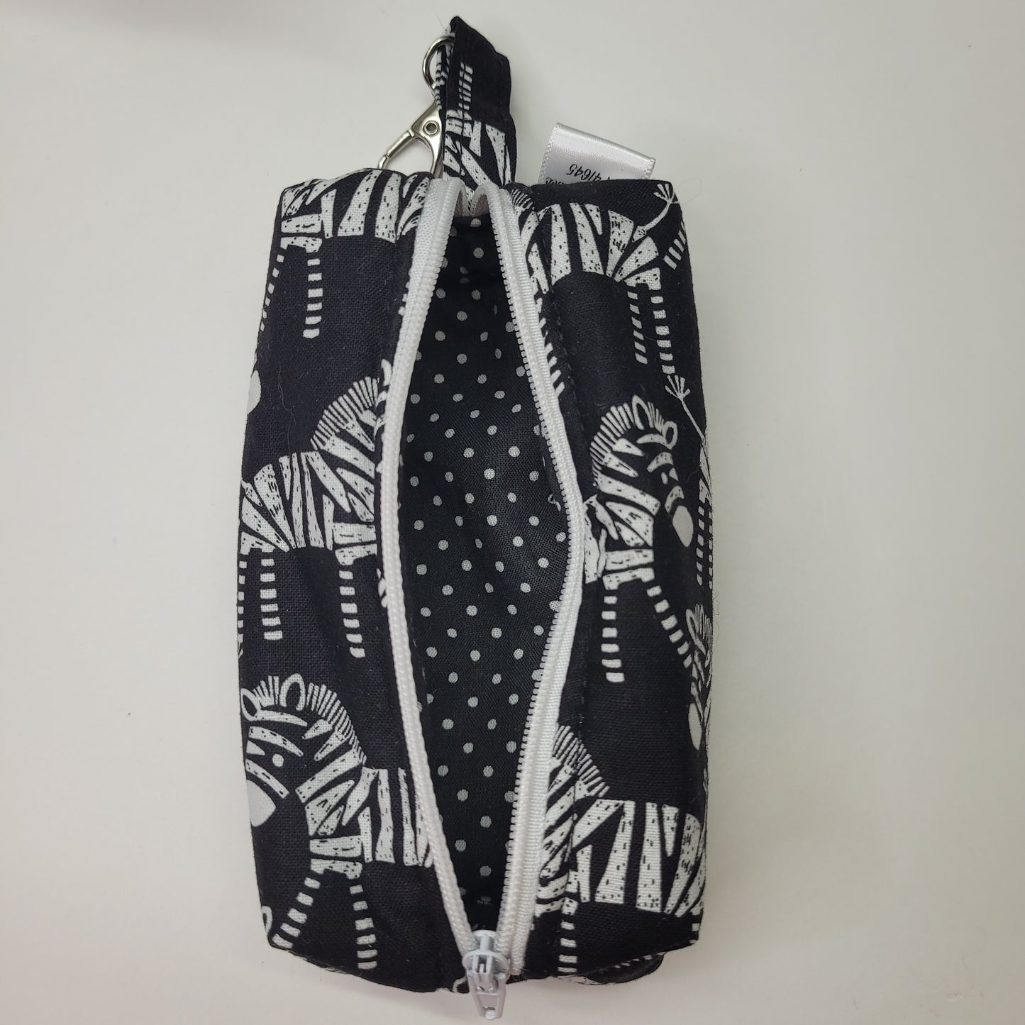Étui inhalateur ou pochette inhalateur moyen