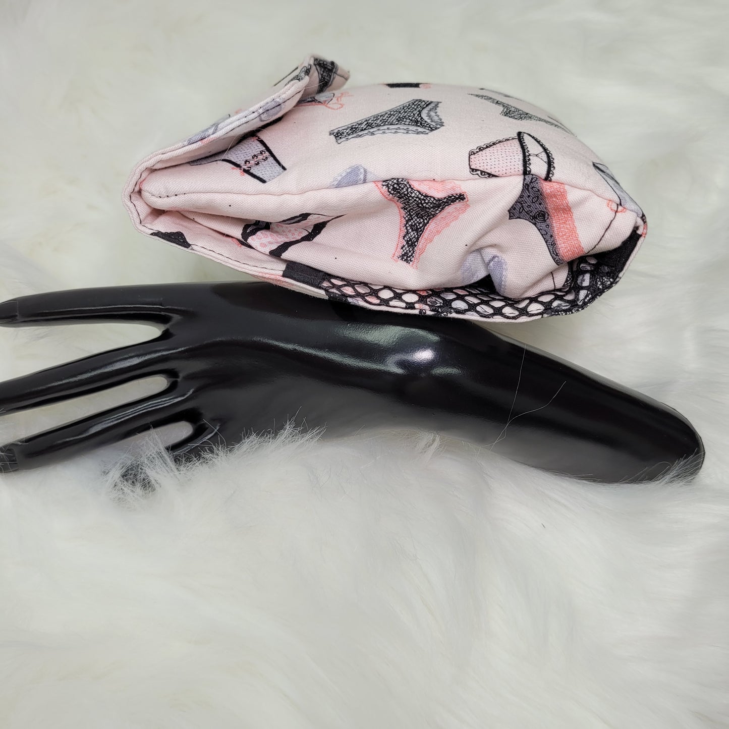 Grande trousse pour essentiels sanitaires