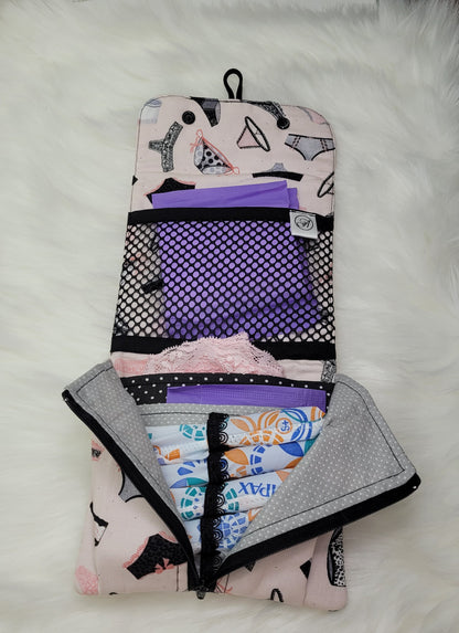 Grande trousse pour essentiels sanitaires