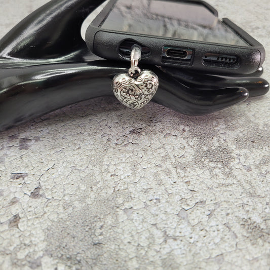 Pendentif pour cellulaire sur bouchon anti-poussière