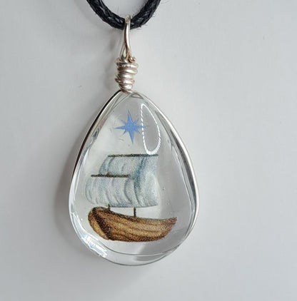 Collier avec perle de verre