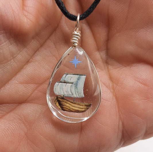 Collier avec perle de verre