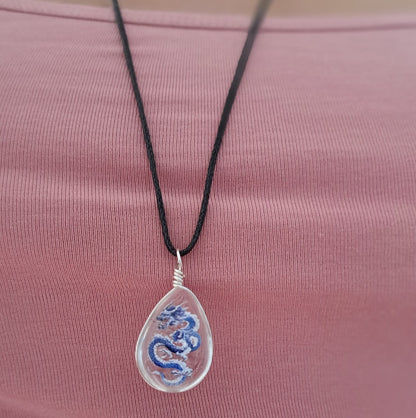 Collier avec perle de verre