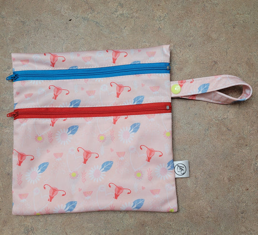 Sac imperméable à 2 compartiments distincts pour produits d'hygiènes (wetbag)