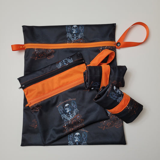 Sac imperméable à 2 compartiments distincts pour produits d'hygiènes (wetbag)
