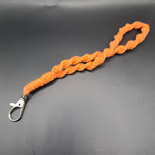 Dragonne en macramé