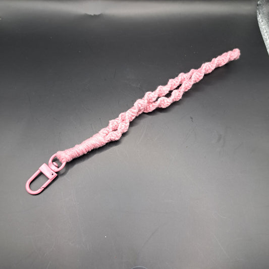 Dragonne en macramé