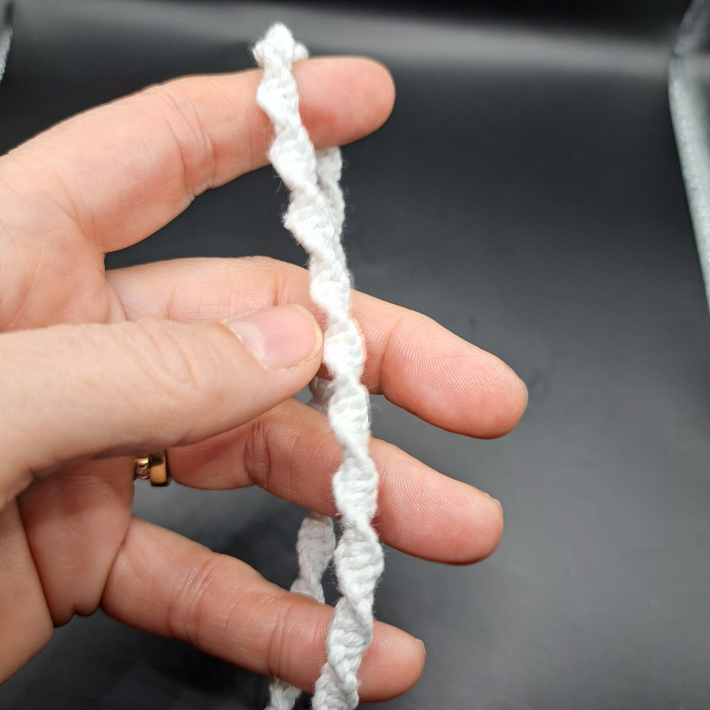 Dragonne en macramé