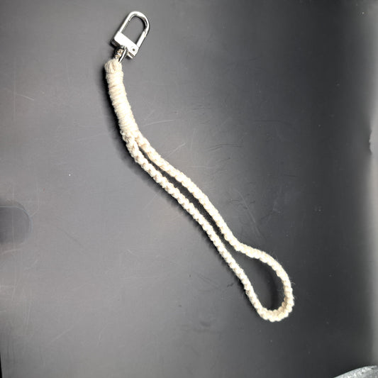 Dragonne en macramé
