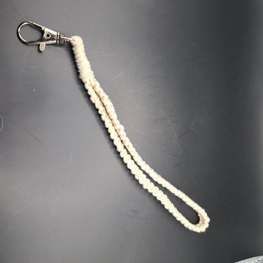 Dragonne en macramé