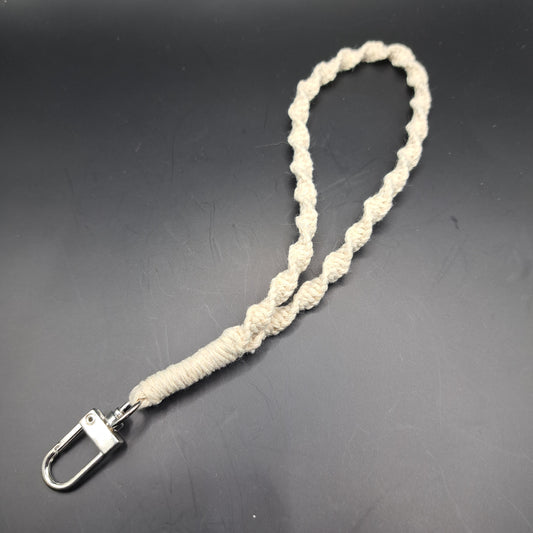 Dragonne en macramé