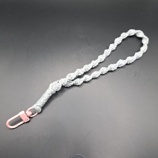 Dragonne en macramé