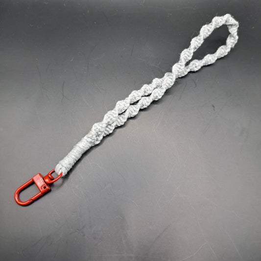 Dragonne en macramé