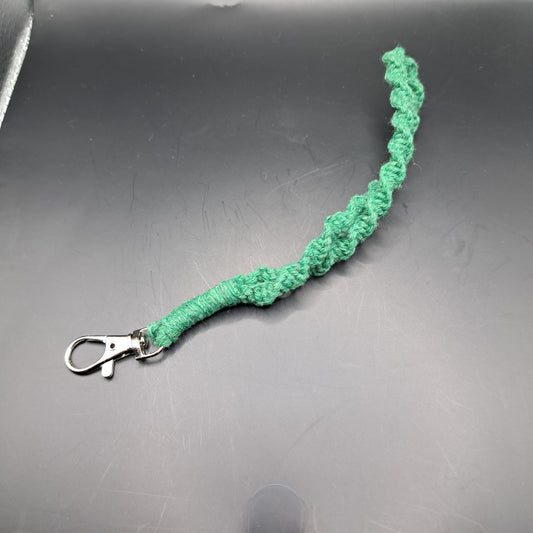 Dragonne en macramé