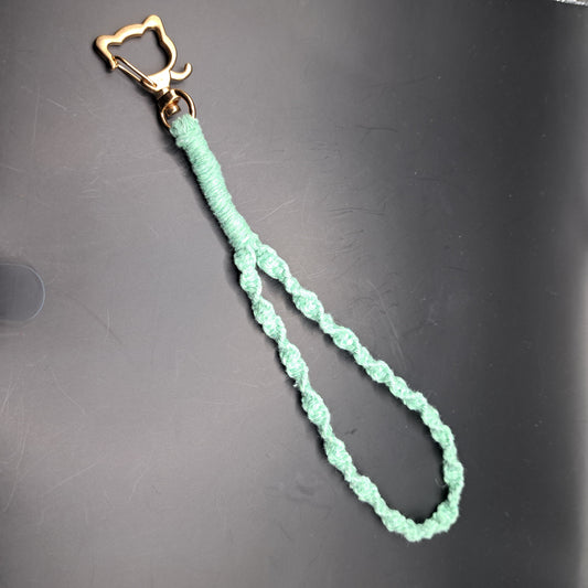 Dragonne en macramé