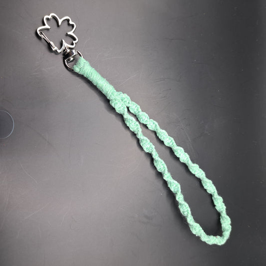 Dragonne en macramé