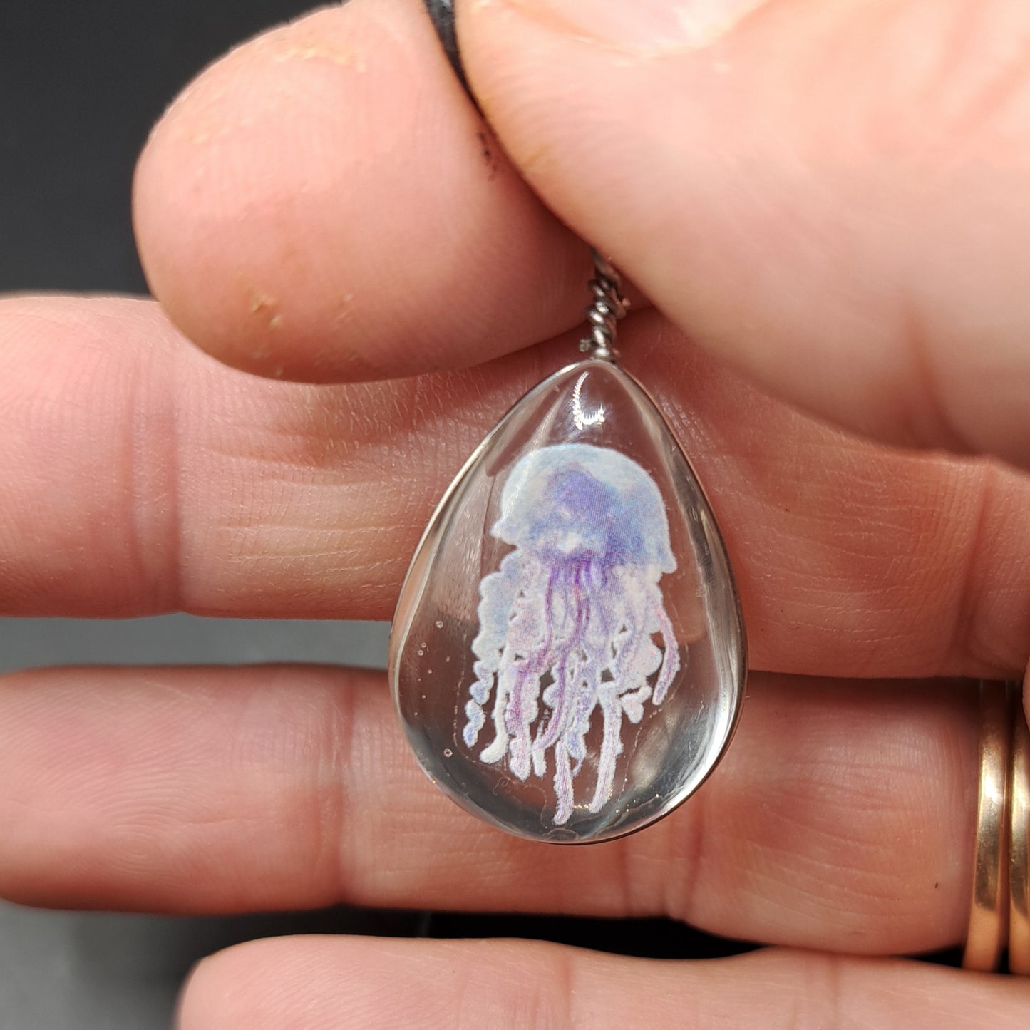 Collier avec perle de verre