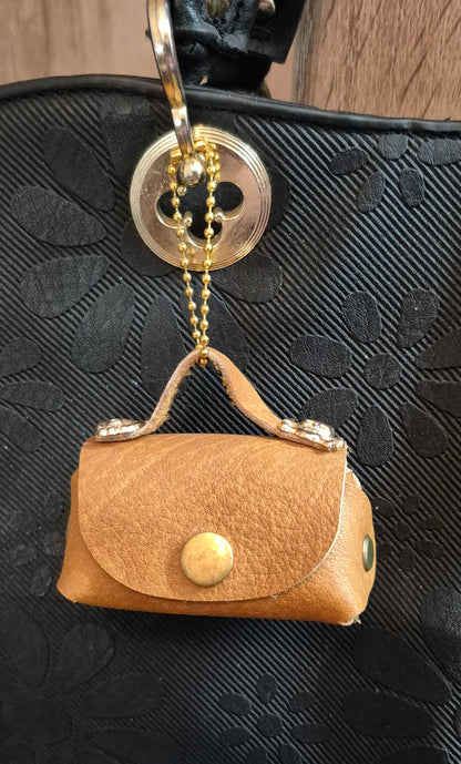 Les minis sacoches en cuir ornement pour sacoche