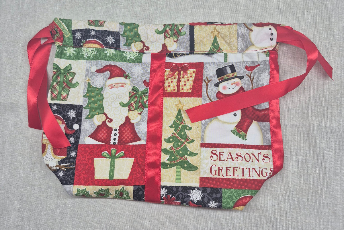 Sac cadeau en tissu avec son ruban/boucle