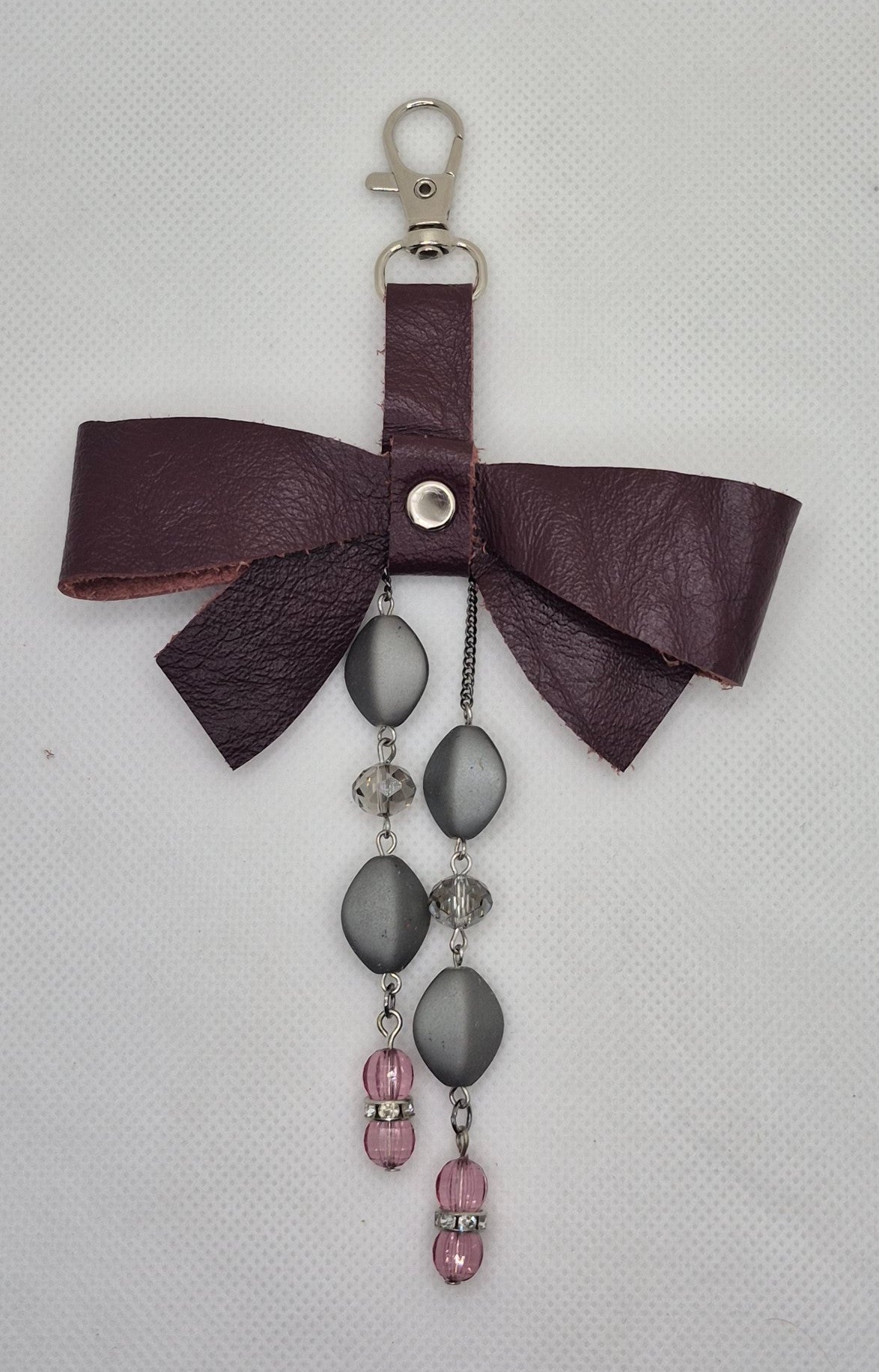 Parure boucle en cuir avec perles
