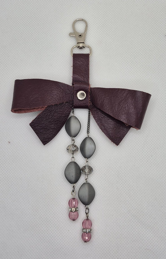 Parure boucle en cuir avec perles