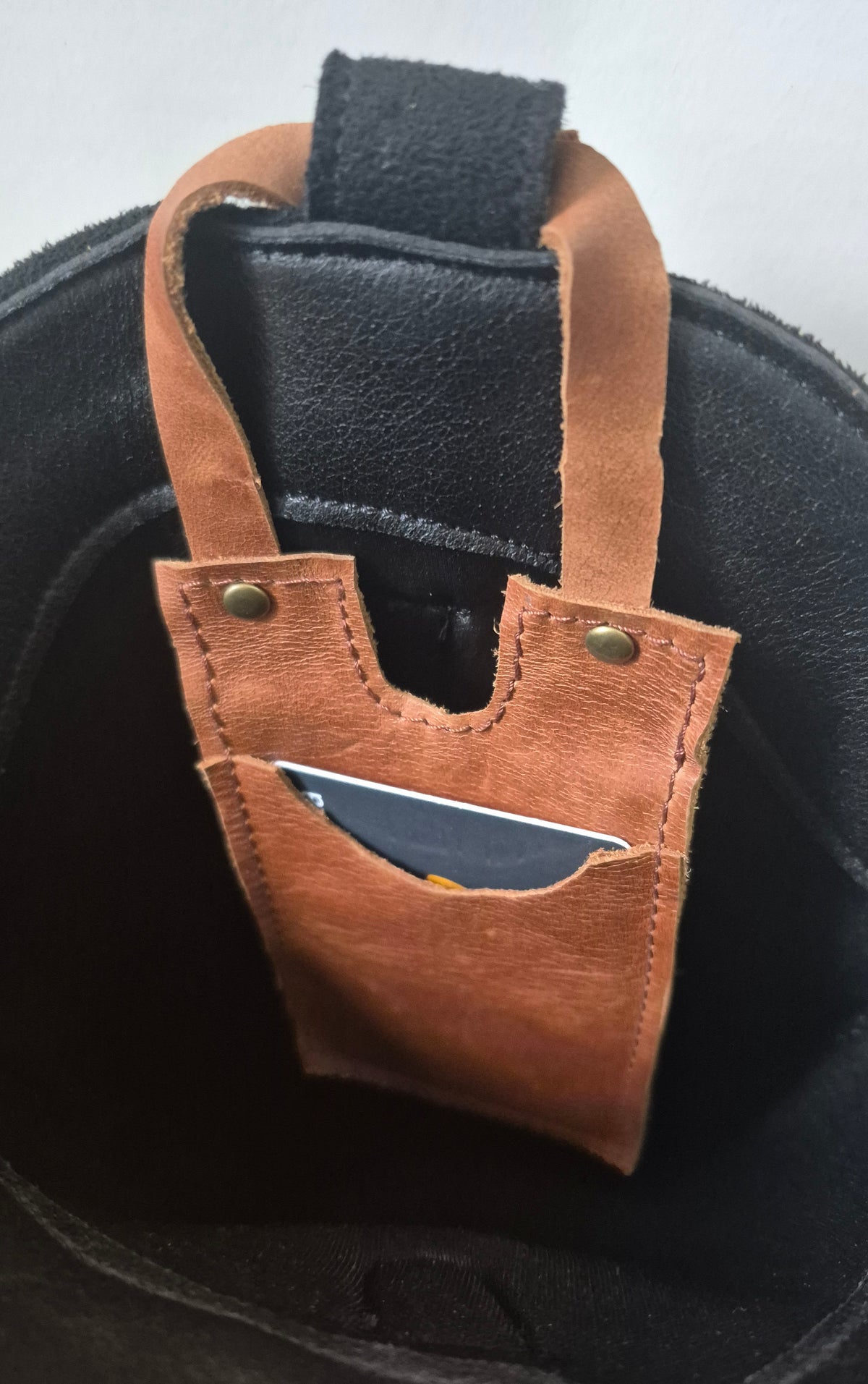 Porte cartes pour bottes en cuir