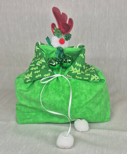 Sac cadeau en tissu avec son ruban/boucle