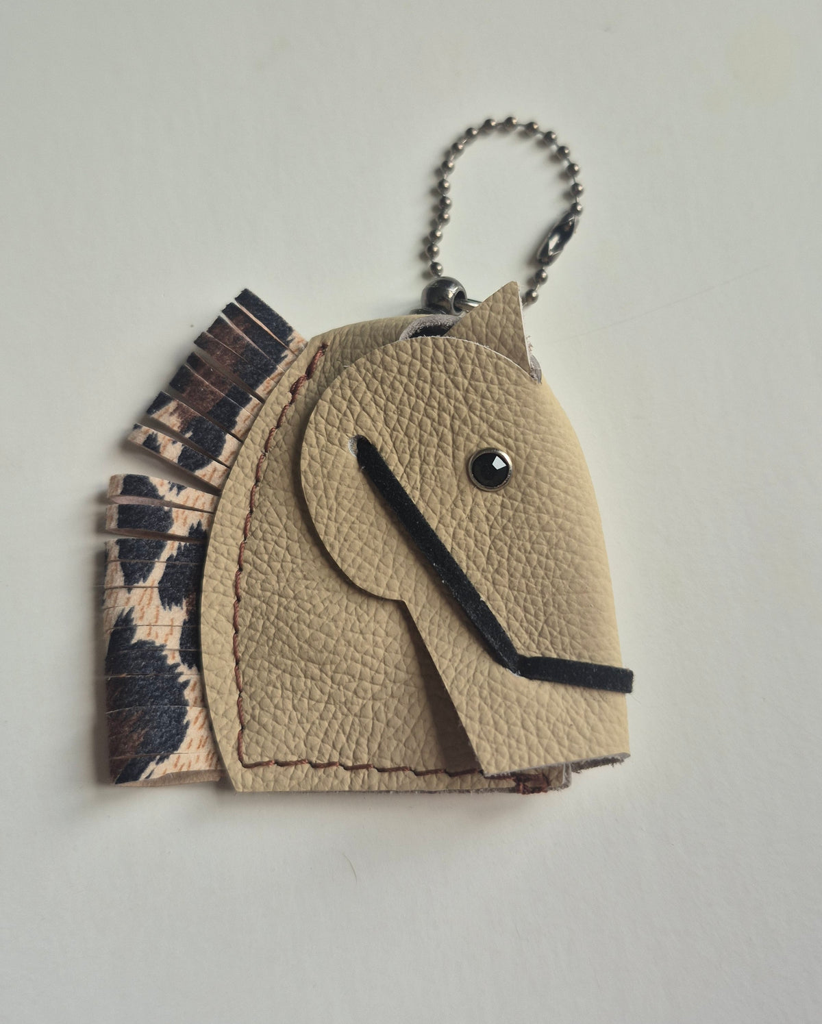 Têtes de chevaux en cuir