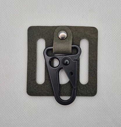 Support de ceinture avec mousqueton en cuir