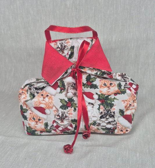Sac cadeau en tissu avec son ruban/boucle