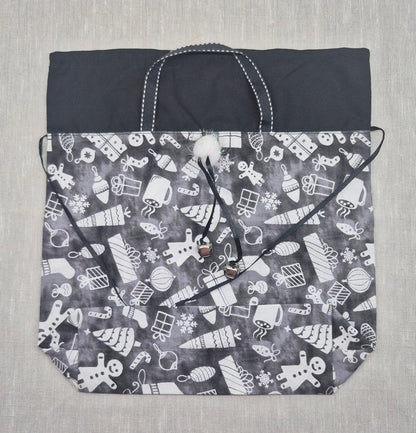 Sac cadeau en tissu avec son ruban/boucle